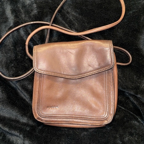 Fossil crossbody bag purse brown 100% Genuine leather. - Picture 1 of 10